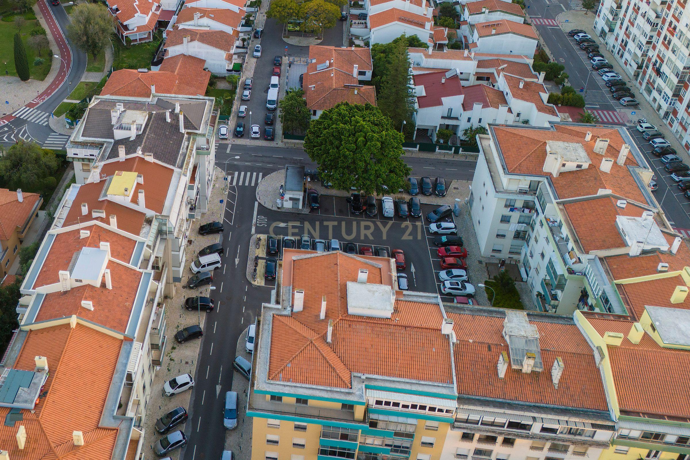 Apartamento T6 | Último Andar | 226m² | Quinta das Palmeiras, Oeiras - Image 42