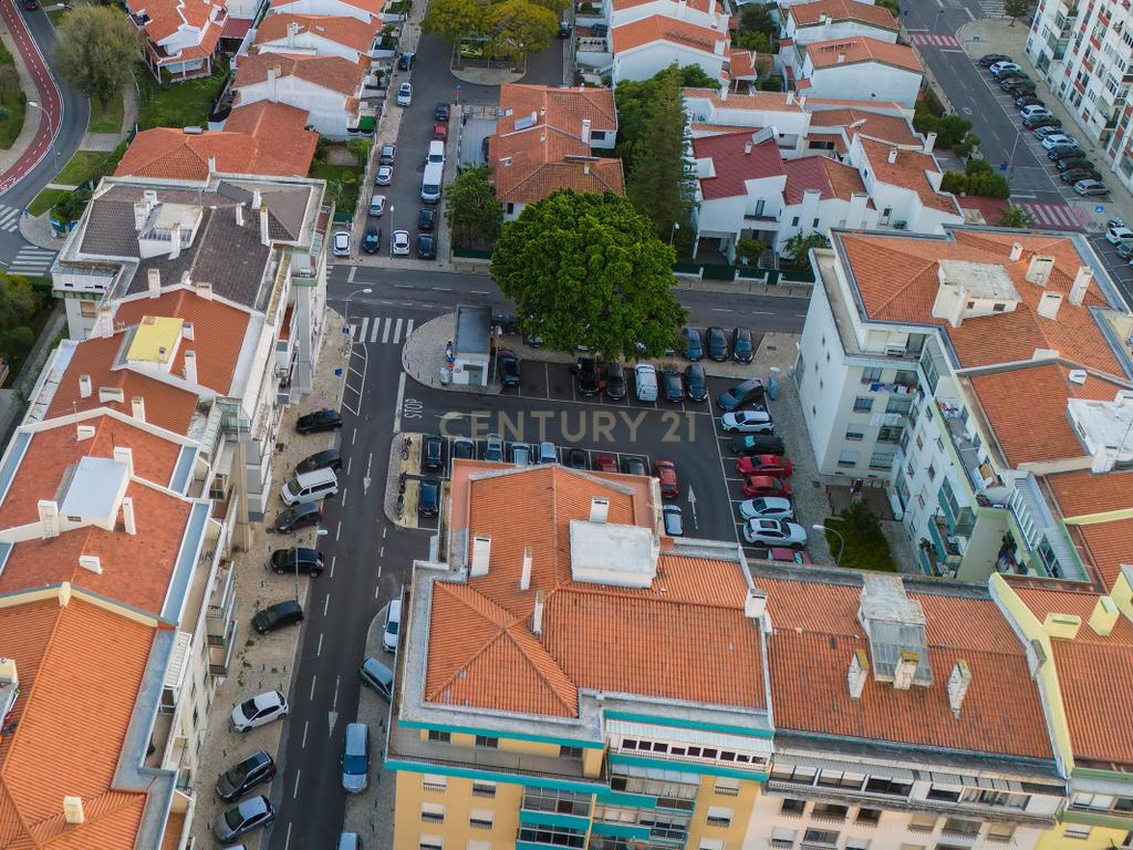 Apartamento T6 | Último Andar | 226m² | Quinta das Palmeiras, Oeiras - Image 42