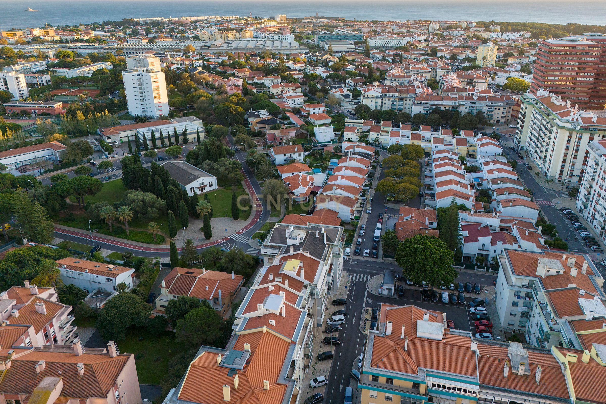 Apartamento T6 | Último Andar | 226m² | Quinta das Palmeiras, Oeiras - Image 40