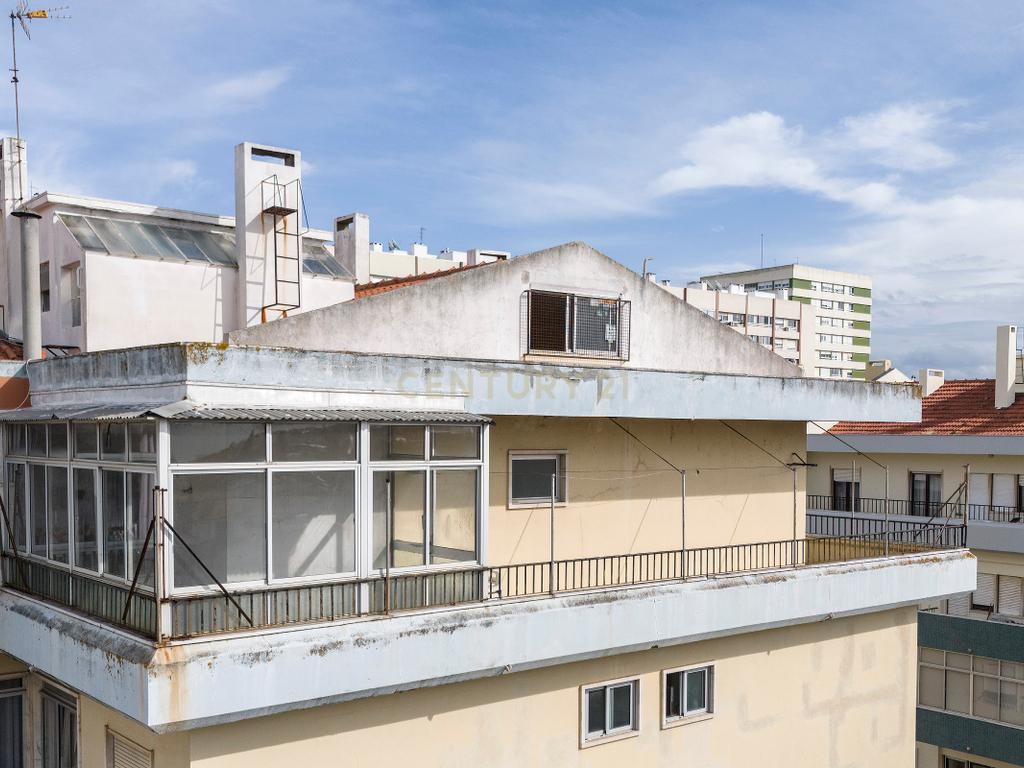 Apartamento T6 | Último Andar | 226m² | Quinta das Palmeiras, Oeiras - Image 46