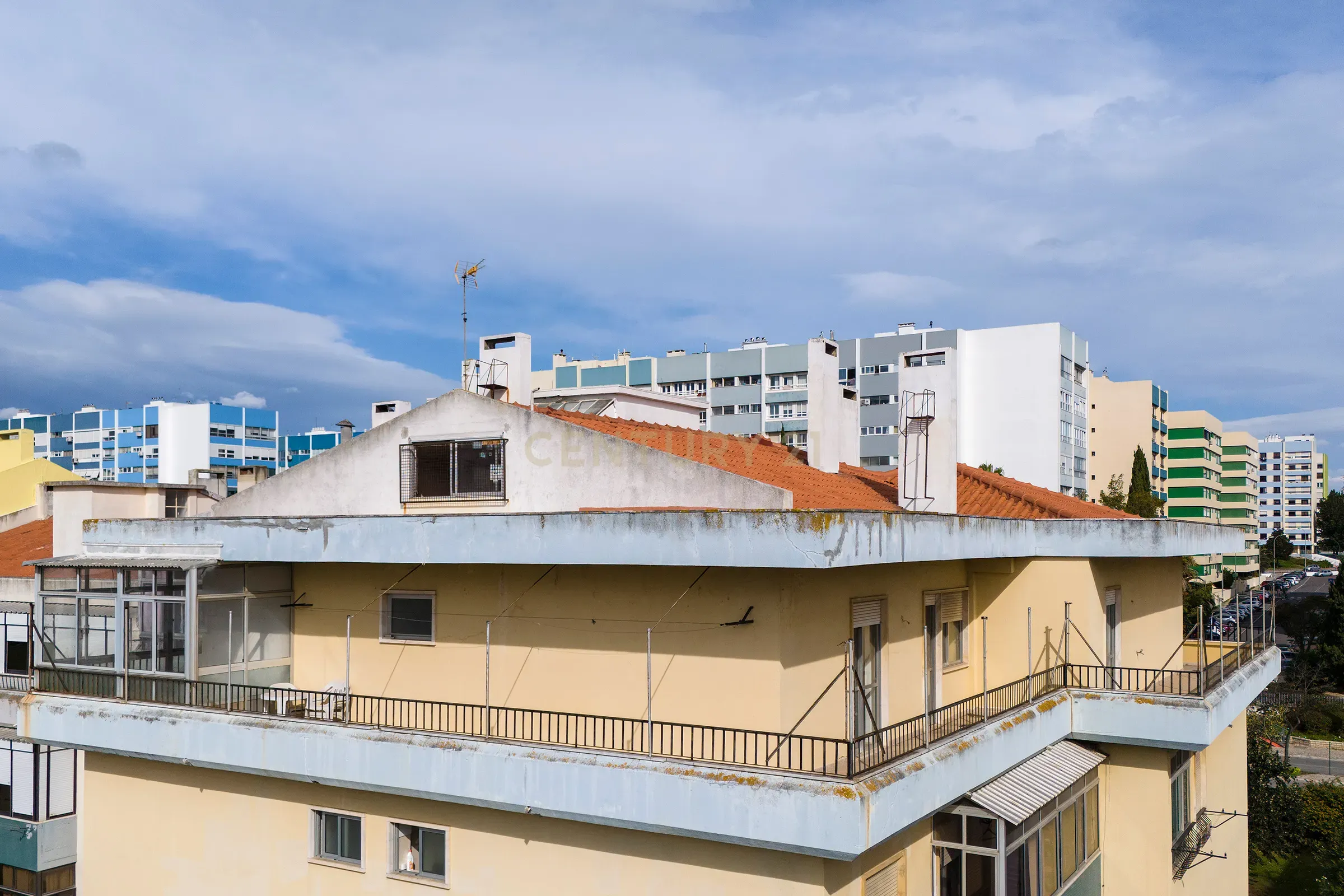 Apartamento T6 | Último Andar | 226m² | Quinta das Palmeiras, Oeiras - Image 48