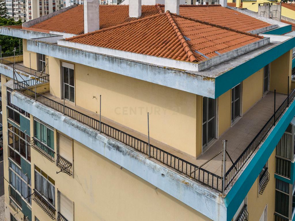 Apartamento T6 | Último Andar | 226m² | Quinta das Palmeiras, Oeiras - Image 53