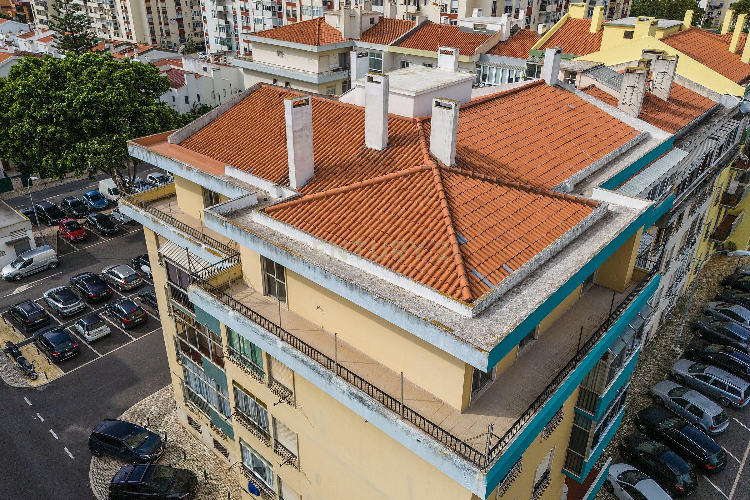 Apartamento T6 | Último Andar | 226m² | Quinta das Palmeiras, Oeiras - Image 51