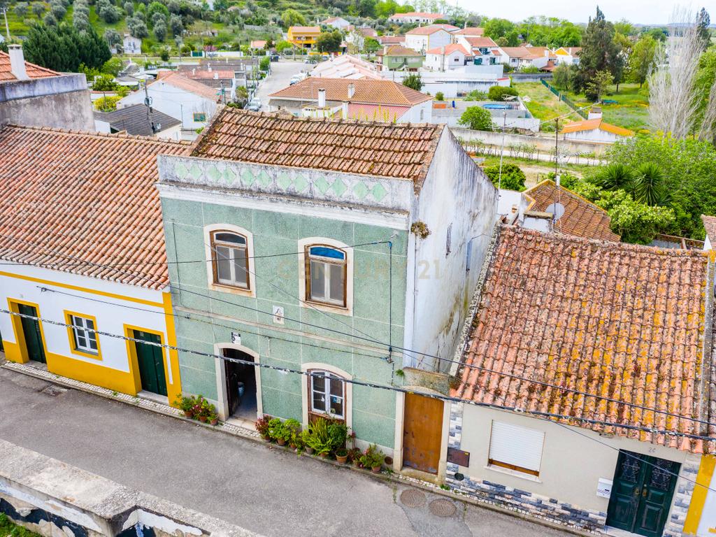 Moradia T4 em Chamusca - Image 1