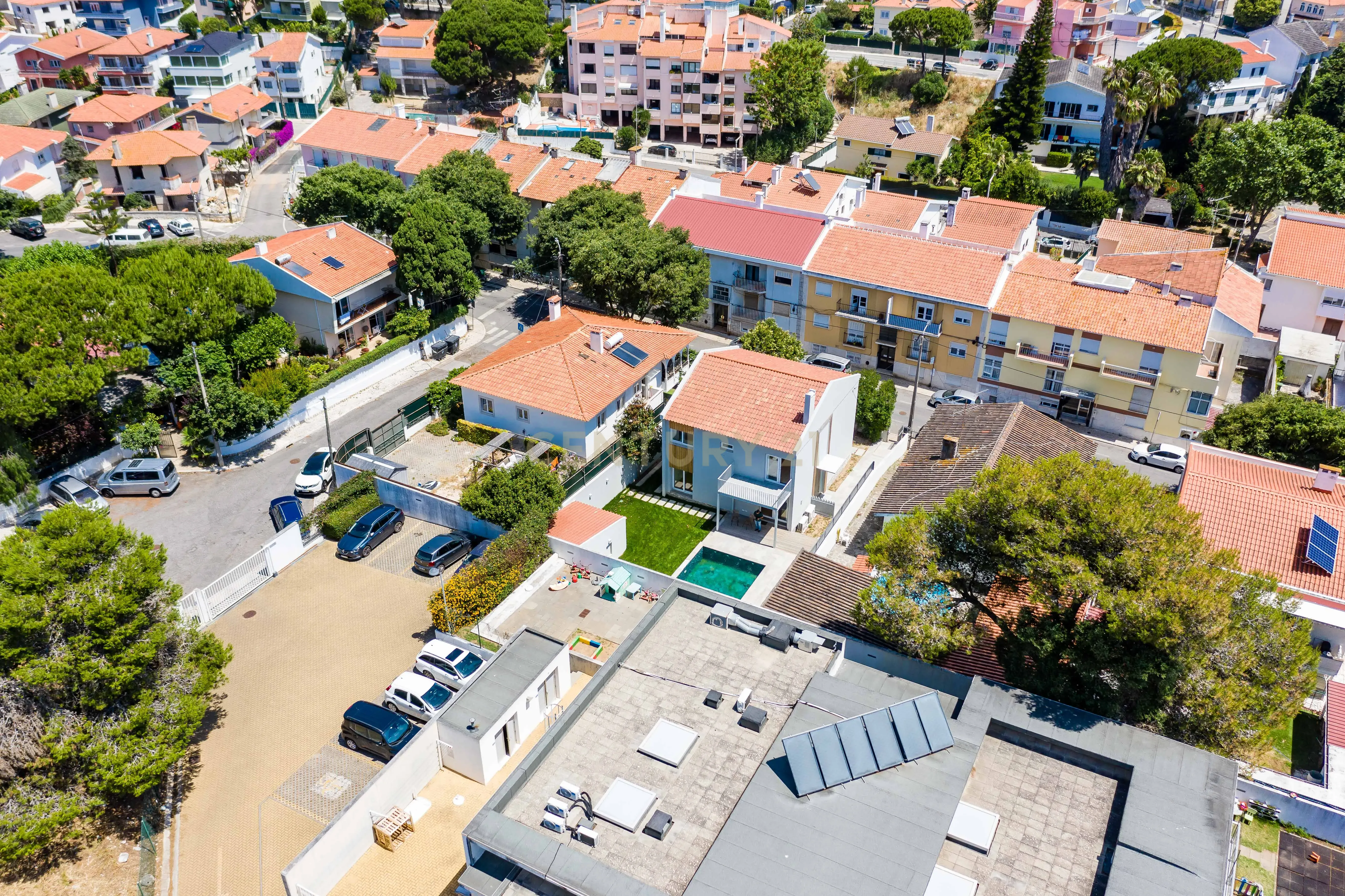 Moradia T4+T0 em Pampilheira-Cascais - Image 2