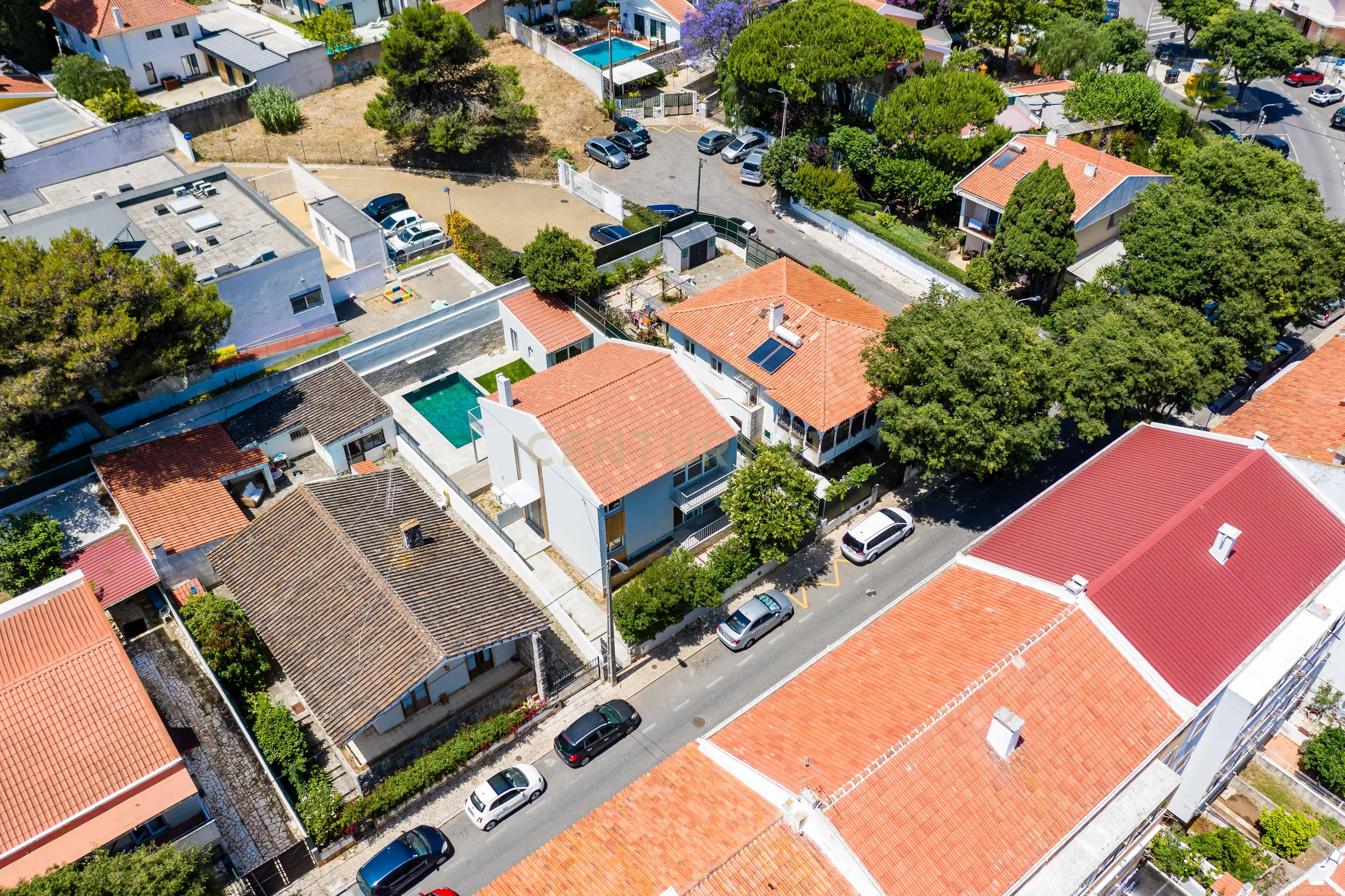 Moradia T4+T0 em Pampilheira-Cascais - Image 9