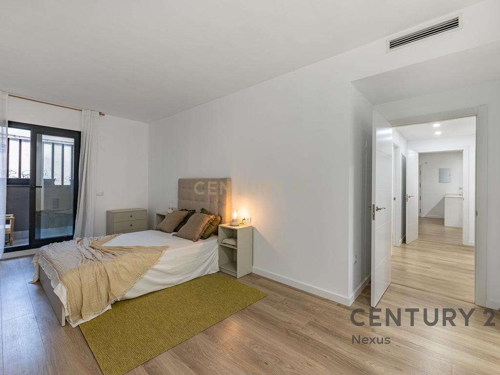 Rés-do-chão impecável com acabamentos de alta qualidade, suíte e eficiência energética em Terrassa - Image 11