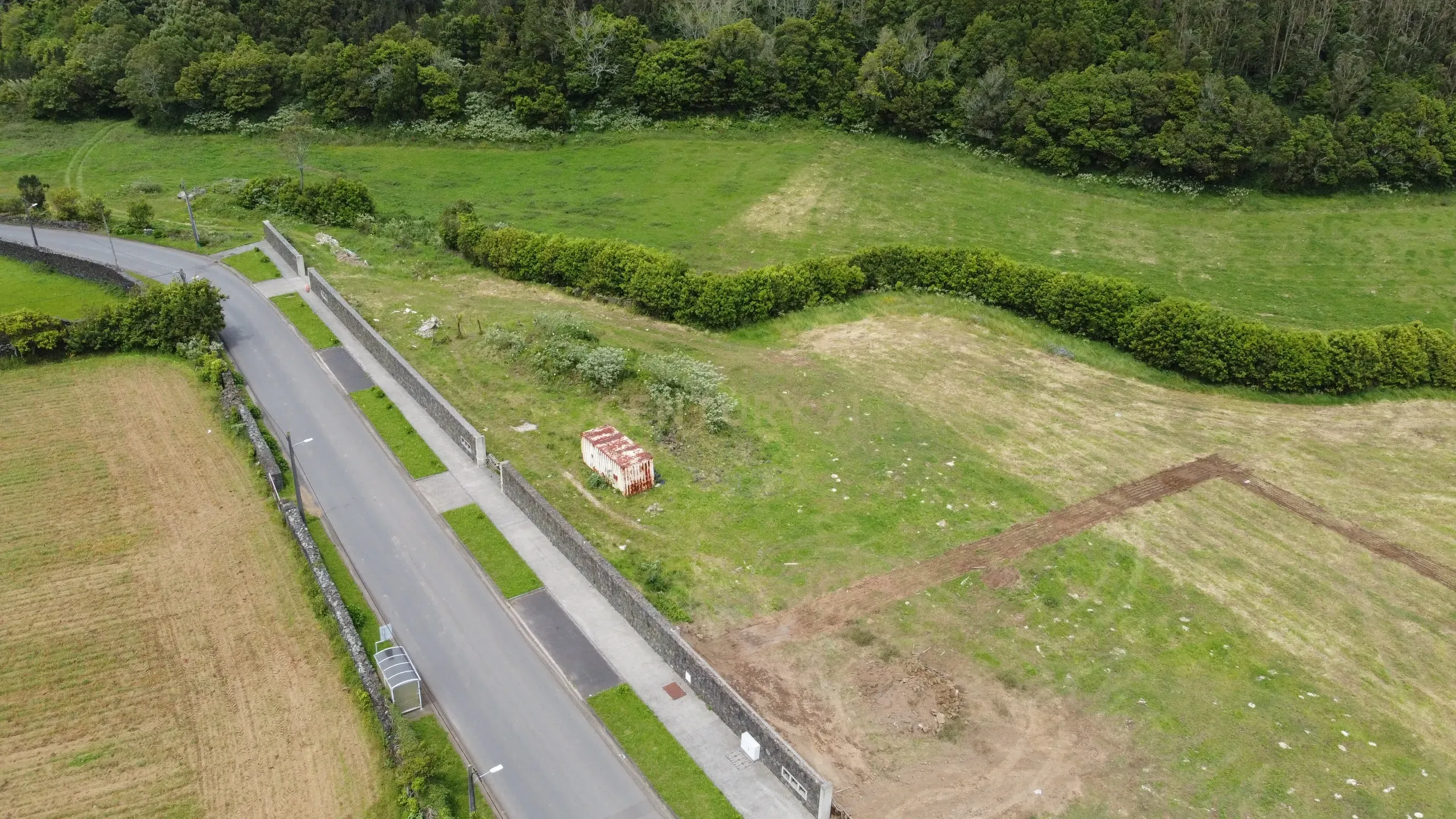 Fotografia 7 de Terreno Urbano em Pico da Pedra, Ribeira Grande
