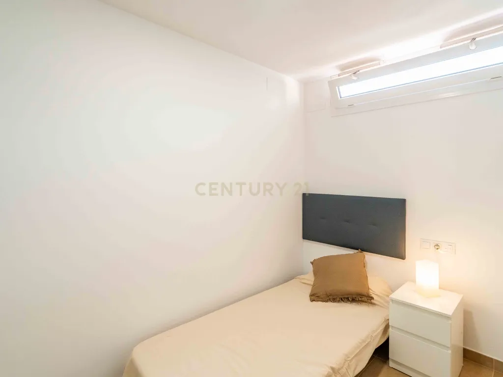 Apartamento de Luxo com Vista para a Praia emFuengirola Málaga - Image 8
