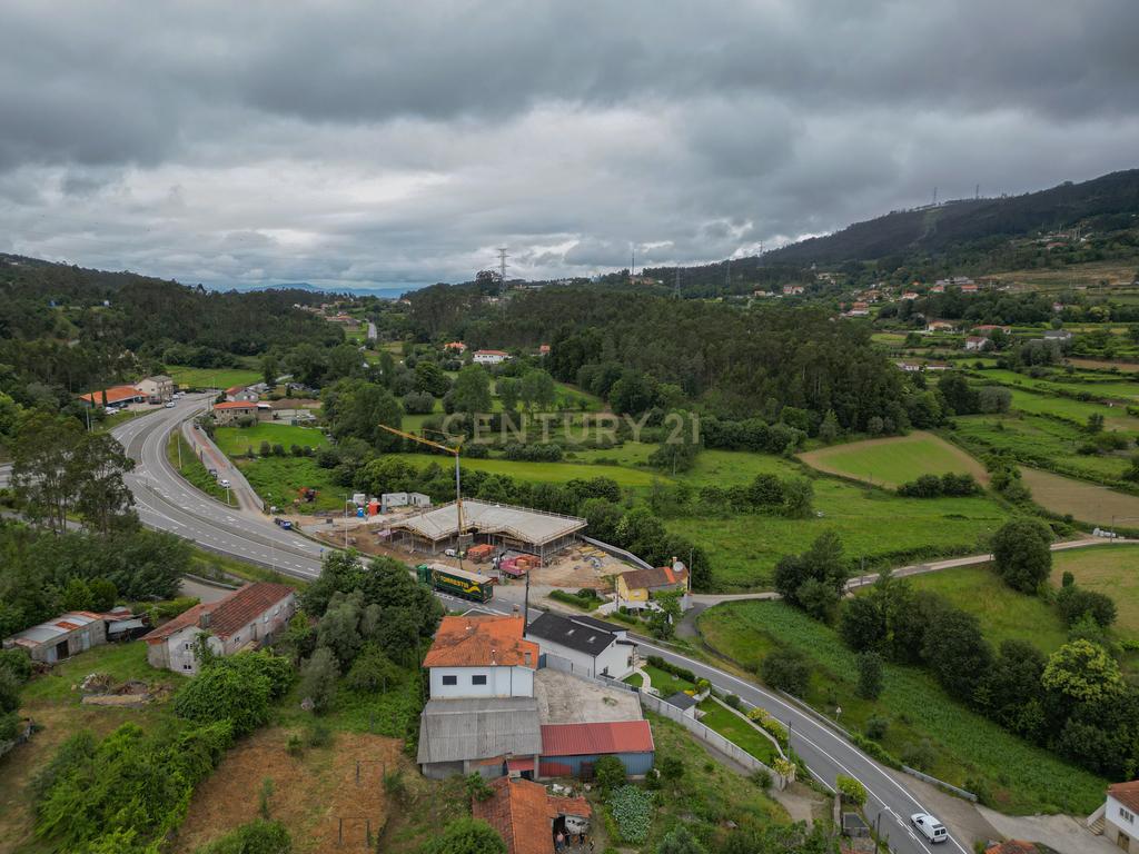 Casa em Ruínas com Jardim em Anais, Ponte de Lima - Image 13