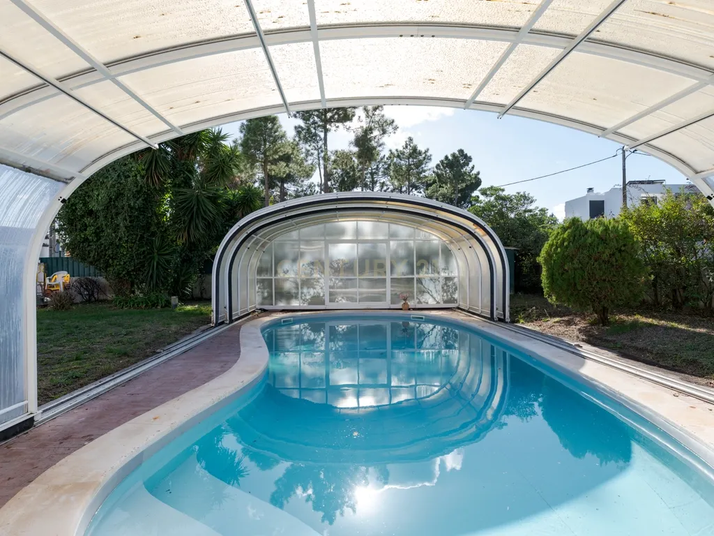 Moradia T4 Geminada à Venda na Marisol — 200 m² | Lote 900 m² | Piscina - Image 7