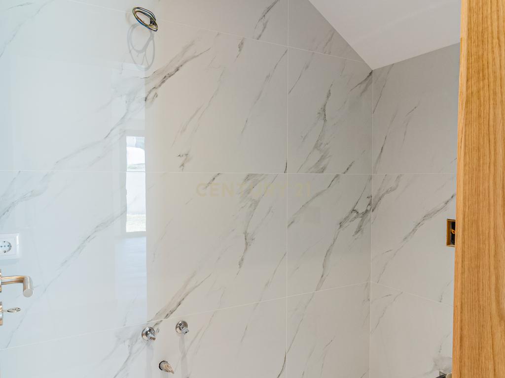 Moradia Gaveto T3 + Escritório | Luxo, Conforto e Vista Incrível – Póvoa de Lanhoso - Image 31