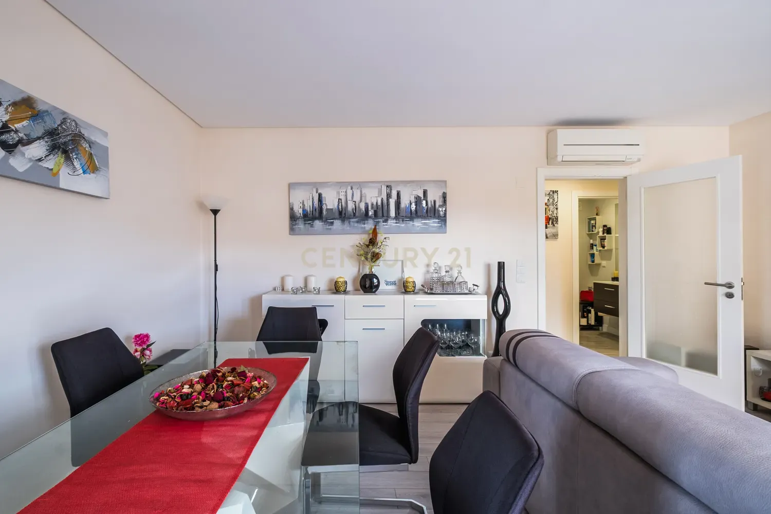 Fotografia 8 de Apartamento T2 em São Domingos de Rana, Cascais