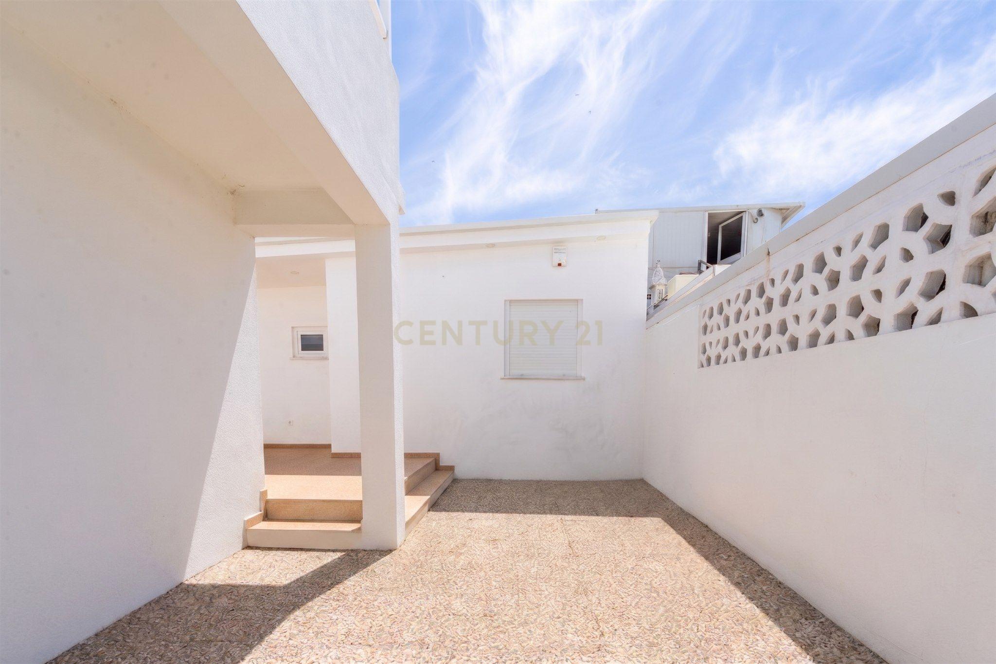 Moradia T4 à venda em Quelfes, Olhão — foto 17