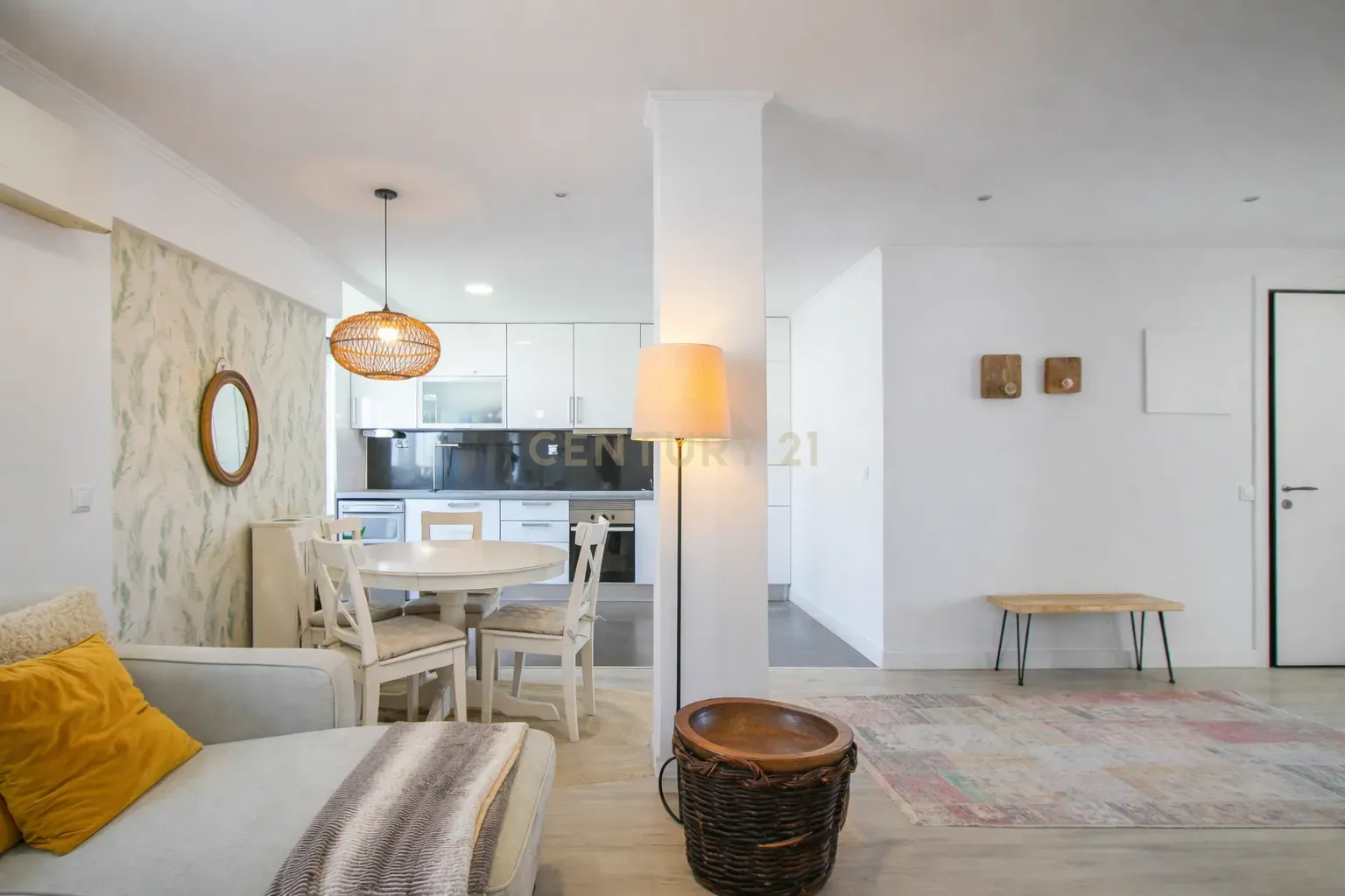 Fotografia 6 de Apartamento T2 no Feijo totalmente remodelado