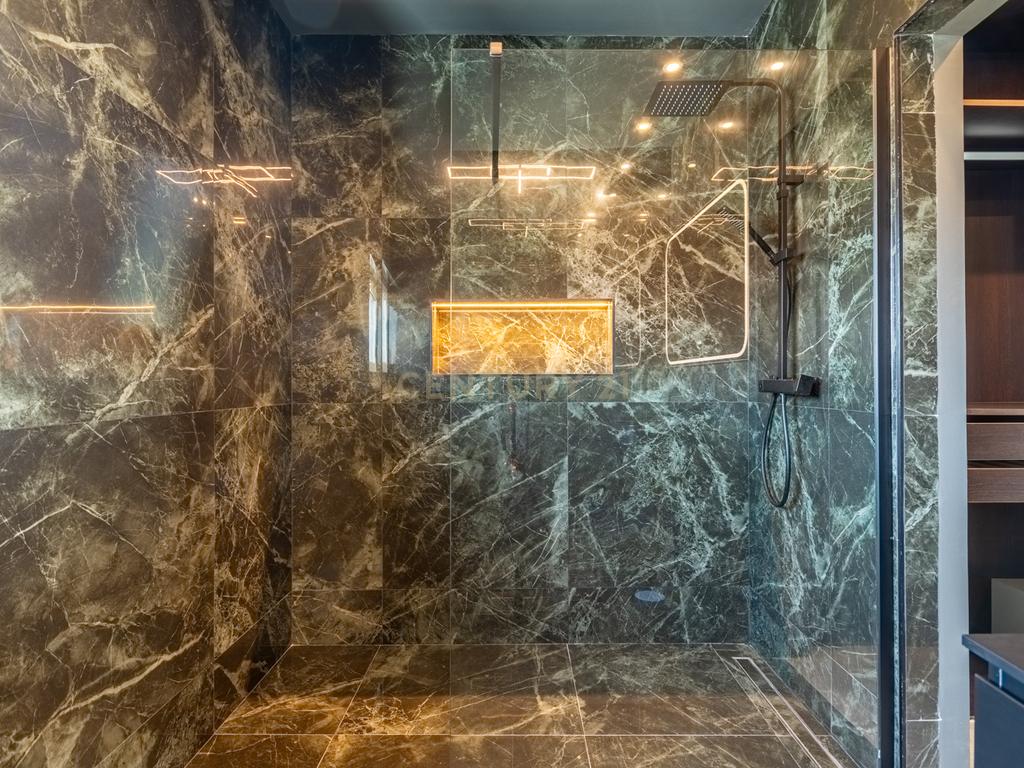 Moradia T3 com 3 Suites e Arquitetura Distinta em Samouco, Alcochete - Image 32