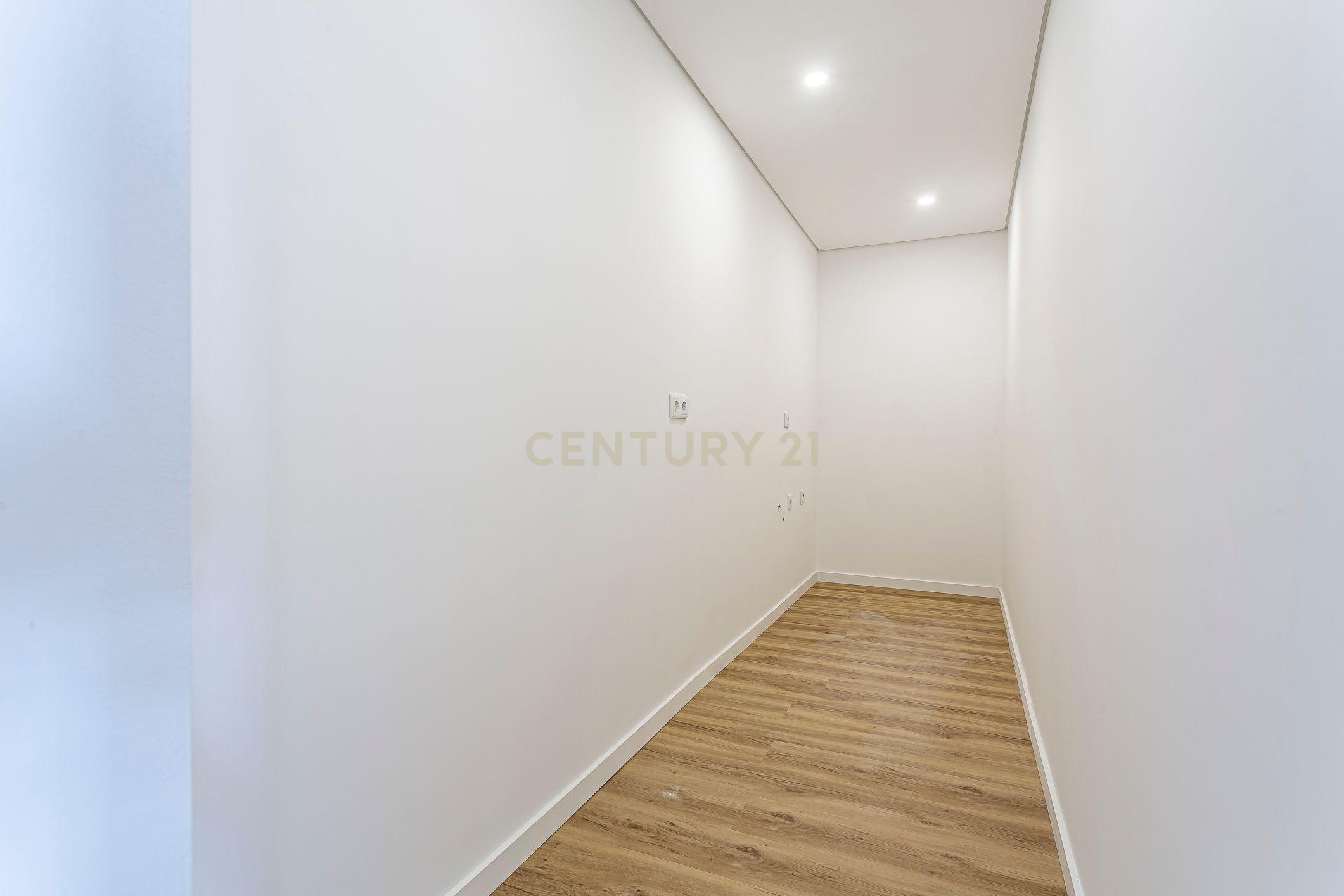 Fotografia 10 de T2 totalmente remodelado | Bairro do Montalvão | Setúbal