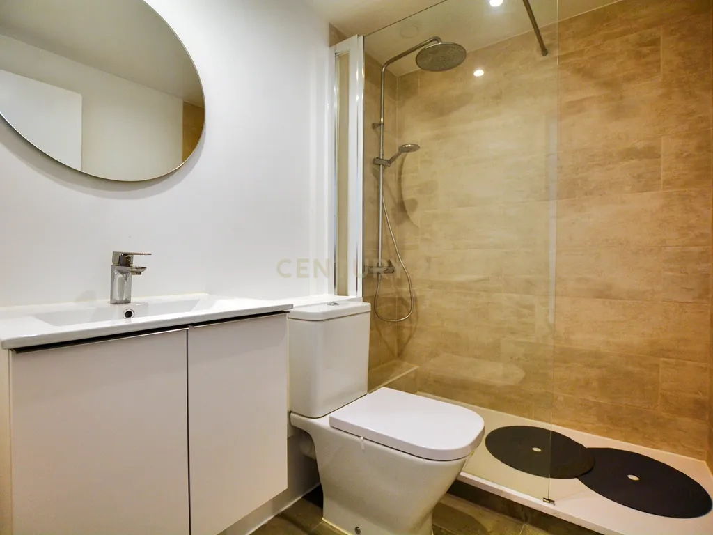 Apartamento no Condominio Gaivotas do Tejo - Image 11