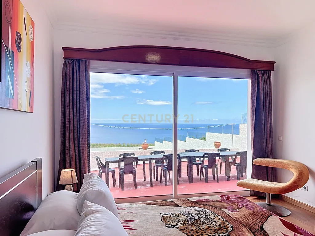 🏡 Moradia Única com Vista Mar — 3 Apartamentos | AL em Funcionamento | Feteiras, Ponta Delgada - Image 74