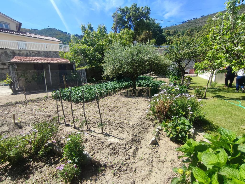 Moradia T5, Alpedrinha, Fundão - Image 78
