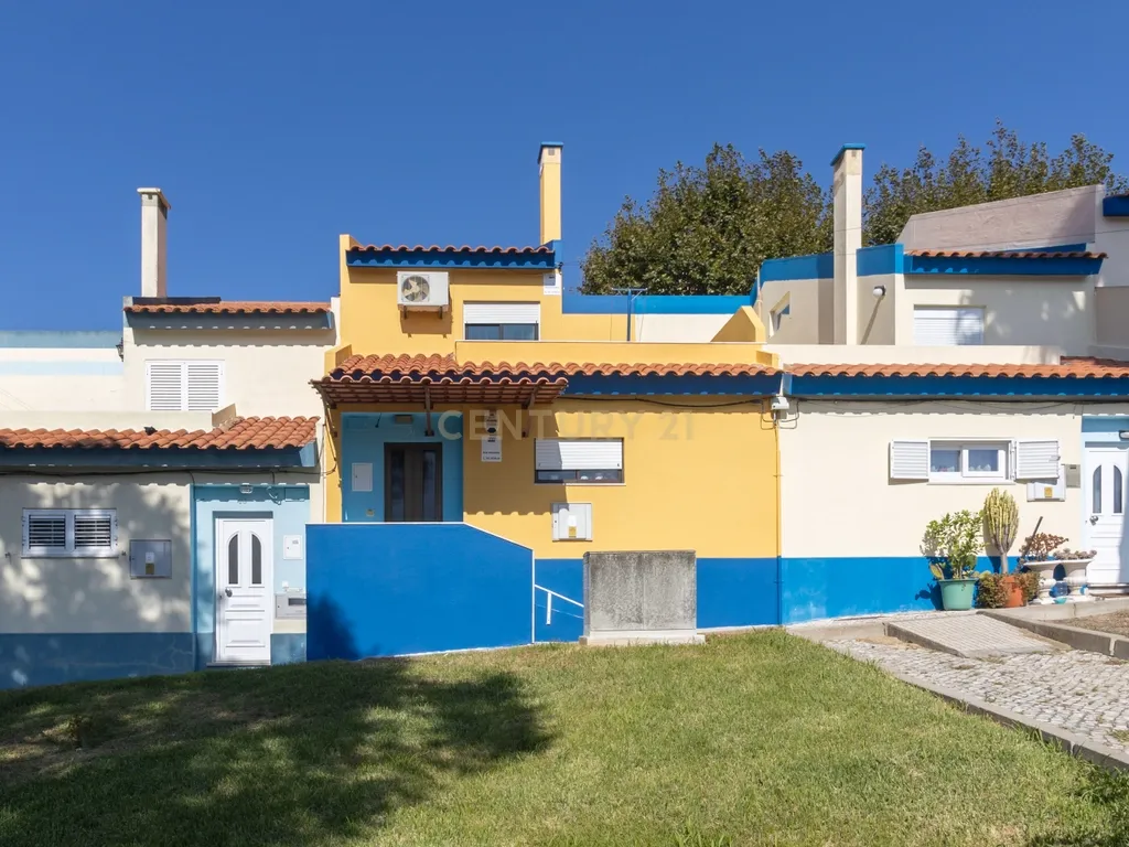 Moradia em Banda de 5 assoalhadas na Banática - Image 3