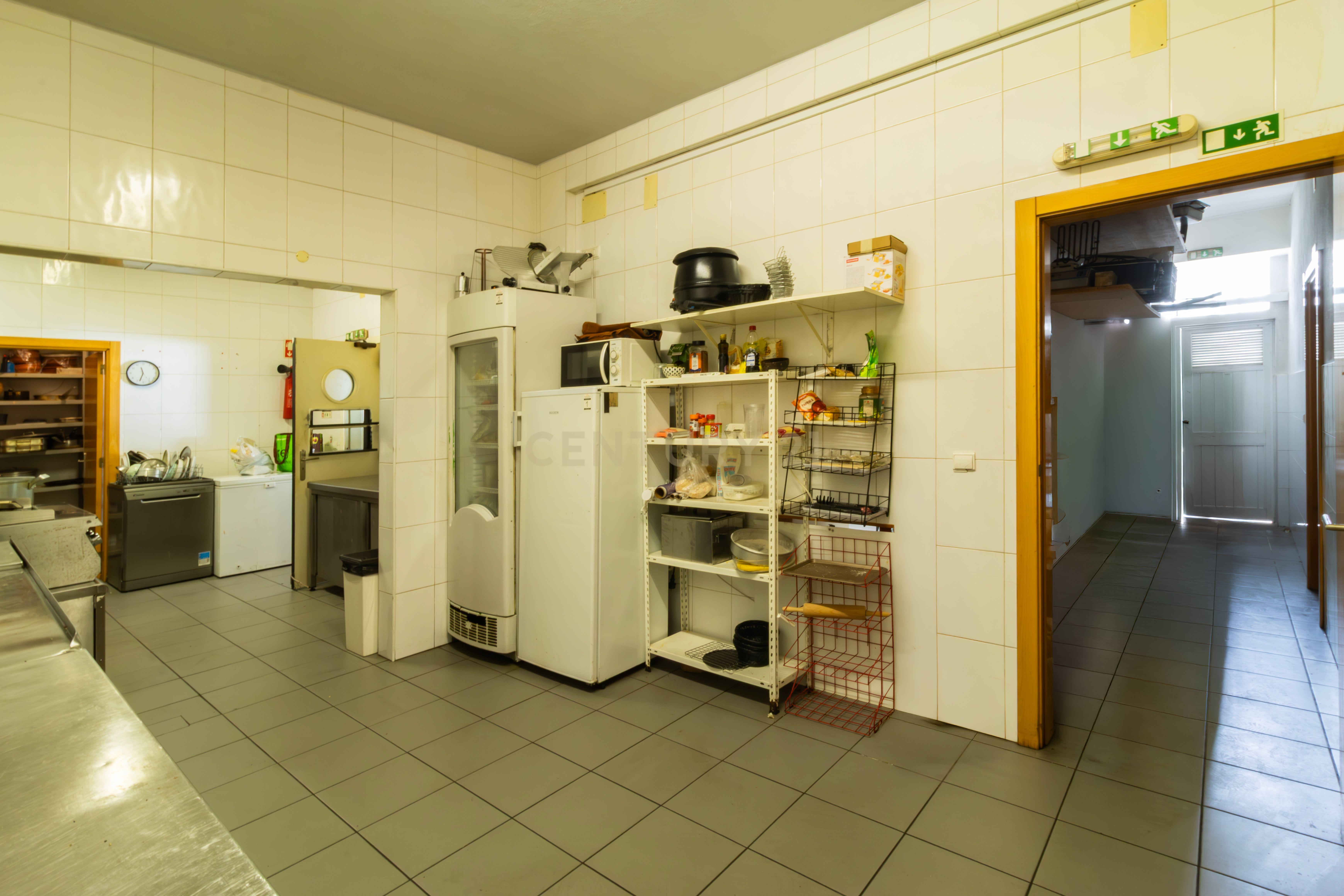 Trespasse Restaurante – Centro de Leiria - Image 10