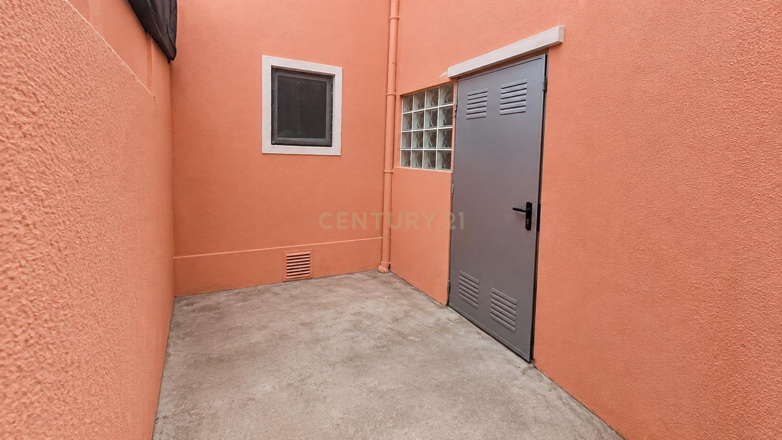 Apartamento T1 à venda em Águas Livres, Amadora — foto 14