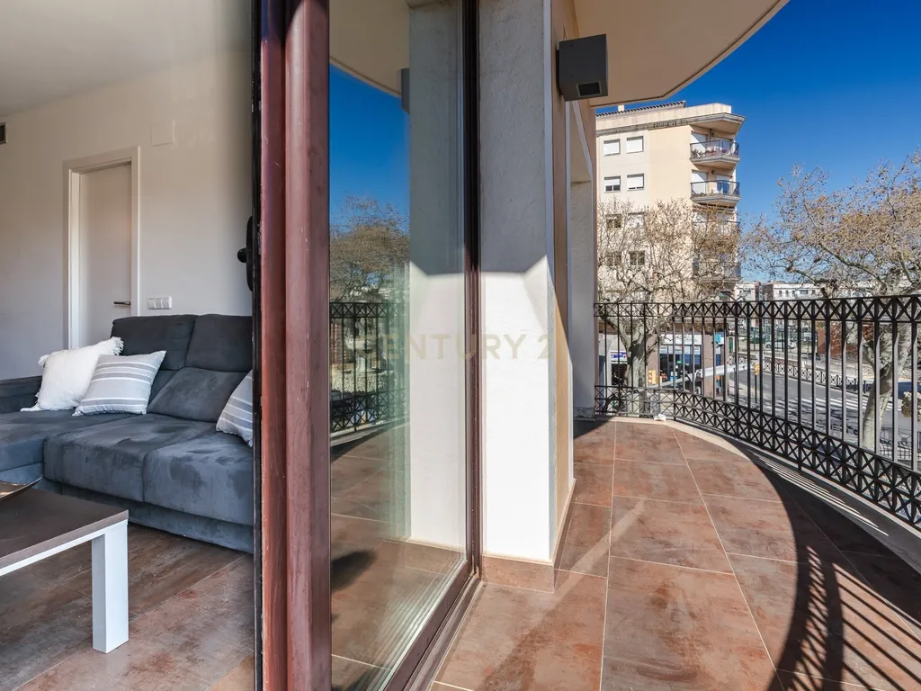 Apartamento amplo de 3 quartos no coração de Vendrell - Image 34