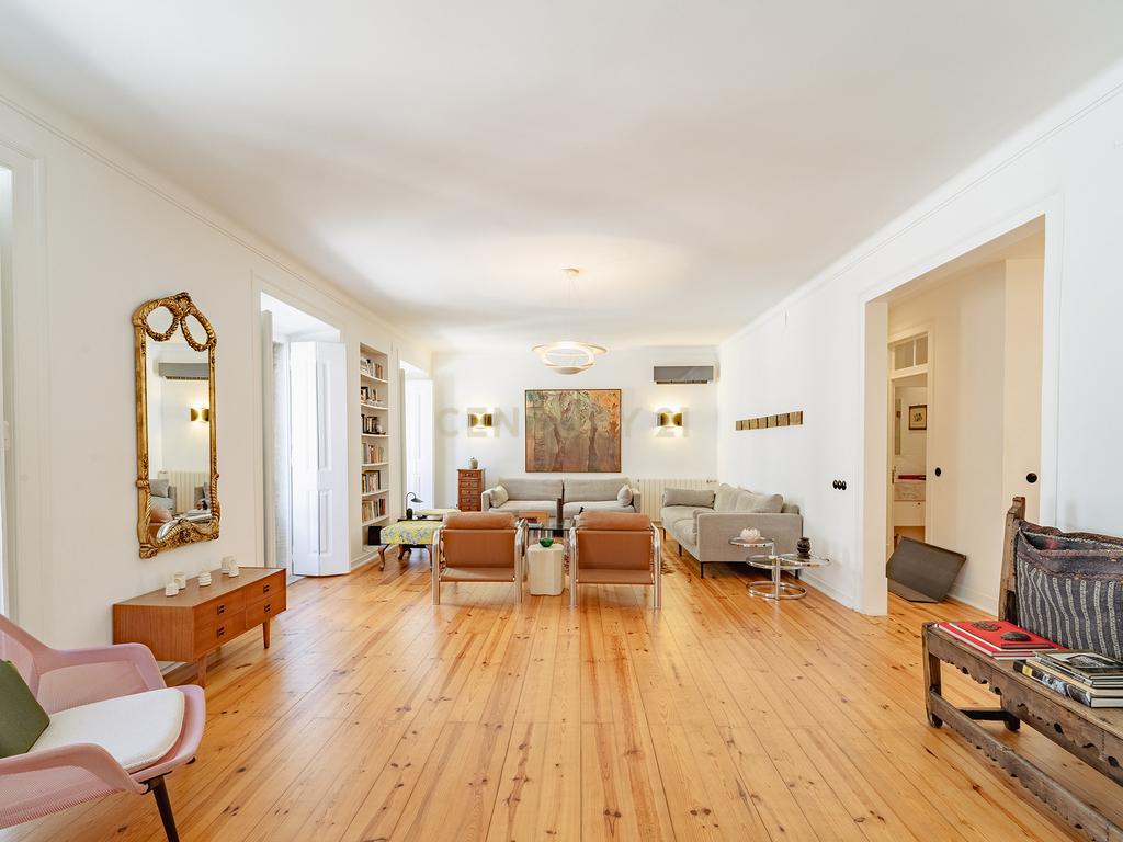APARTAMENTO DE LUXO NA RUA DE SÃO BENTO — 188 m² | PRÍNCIPE REAL · ESTRELA - Image 21