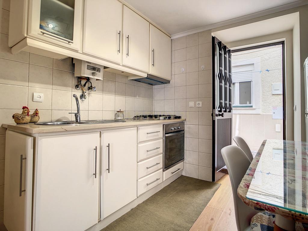Apartamento T1 - Centro Histórico Nazaré - 50m da Praia - Image 7