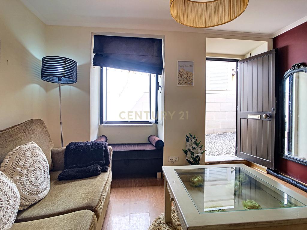 Apartamento T1 - Centro Histórico Nazaré - 50m da Praia - Image 13