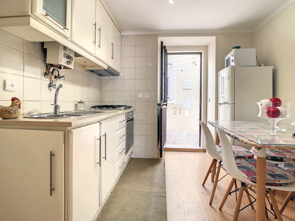Apartamento T1 - Centro Histórico Nazaré - 50m da Praia - Image 8