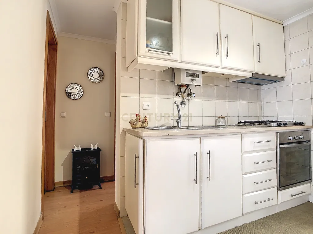 Apartamento T1 - Centro Histórico Nazaré - 50m da Praia - Image 6