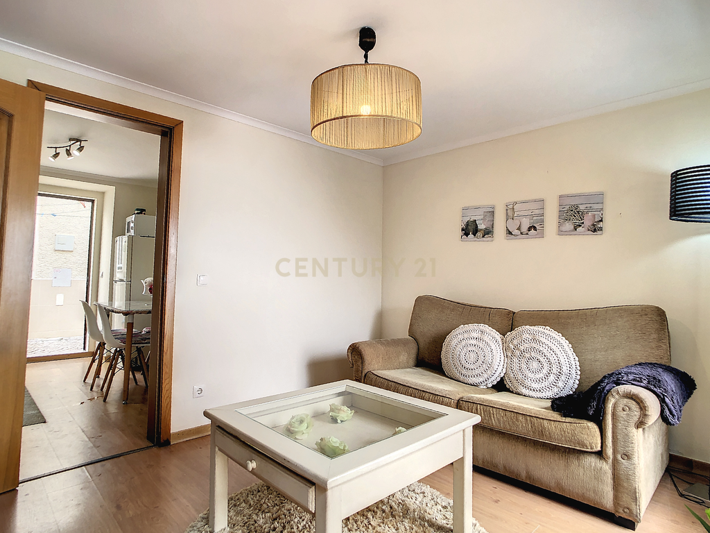 Apartamento T1 - Centro Histórico Nazaré - 50m da Praia - Image 12