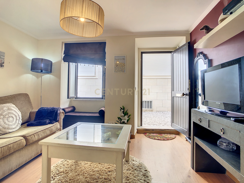Apartamento T1 - Centro Histórico Nazaré - 50m da Praia - Image 15