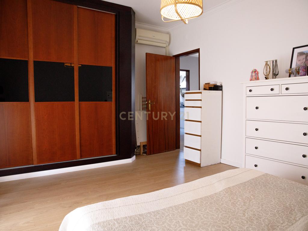 MORADIA T5 Odivelas,No Trigache - Image 20