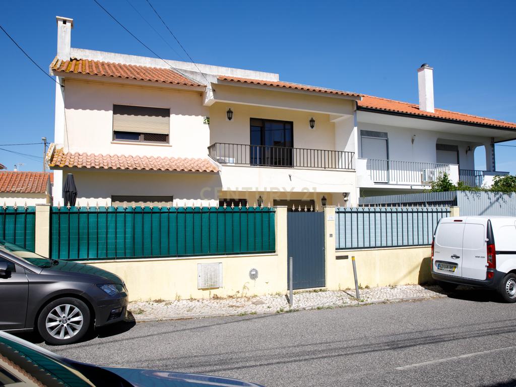 MORADIA T5 Odivelas,No Trigache - Image 35
