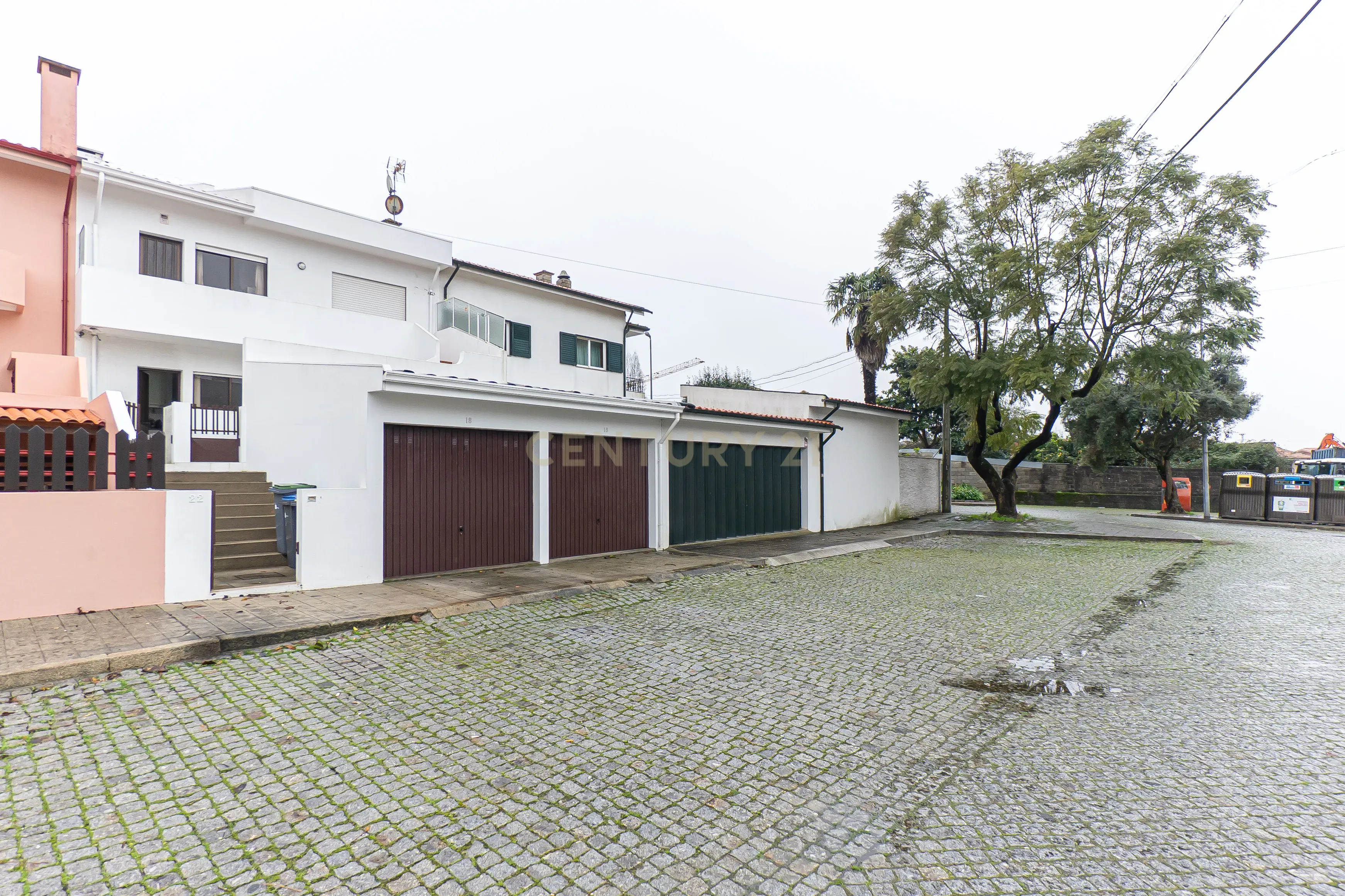 Andar Moradia T2 em Vila Nova da Telha – Oportunidade Única! - Image 29