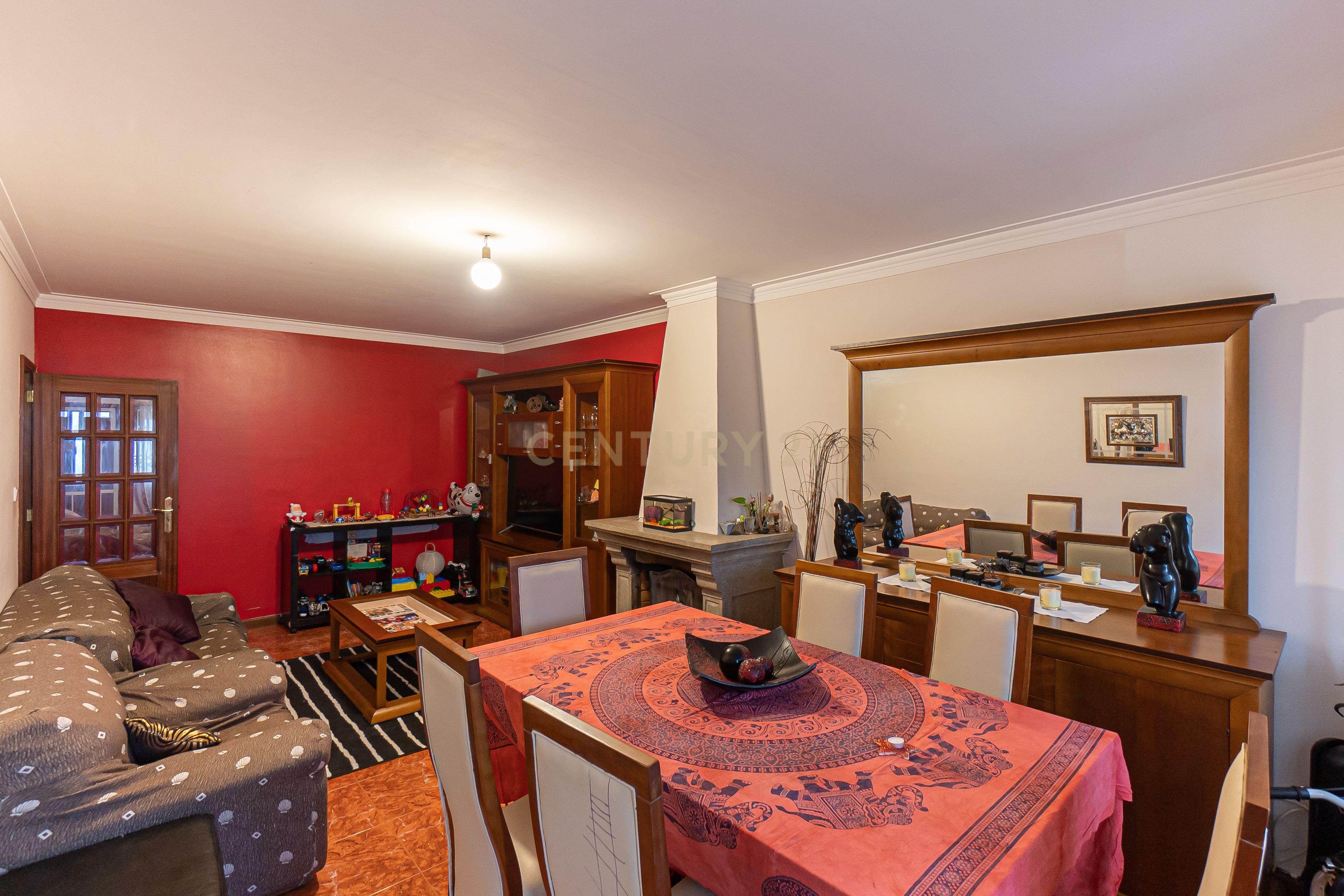 Andar Moradia T2 em Vila Nova da Telha – Oportunidade Única! - Image 4