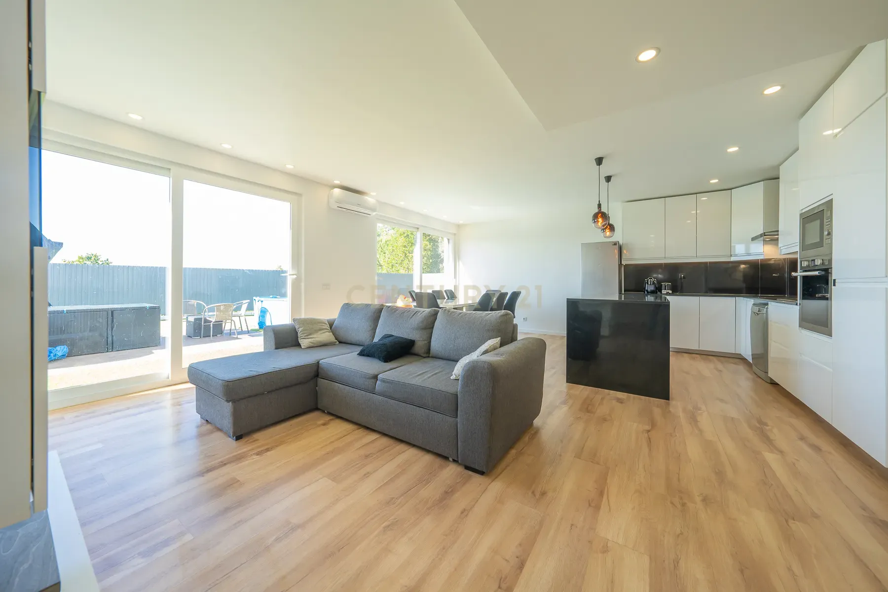 Excelente Moradia T3, c/ Vista Desafogada, na Quinta do Anjo, Palmela - Image 5