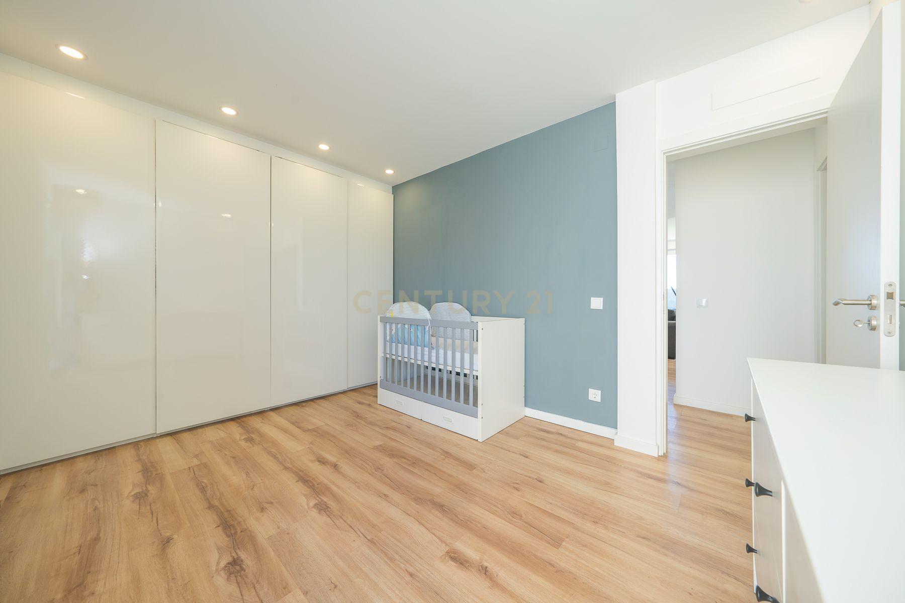 Excelente Moradia T3, c/ Vista Desafogada, na Quinta do Anjo, Palmela - Image 20