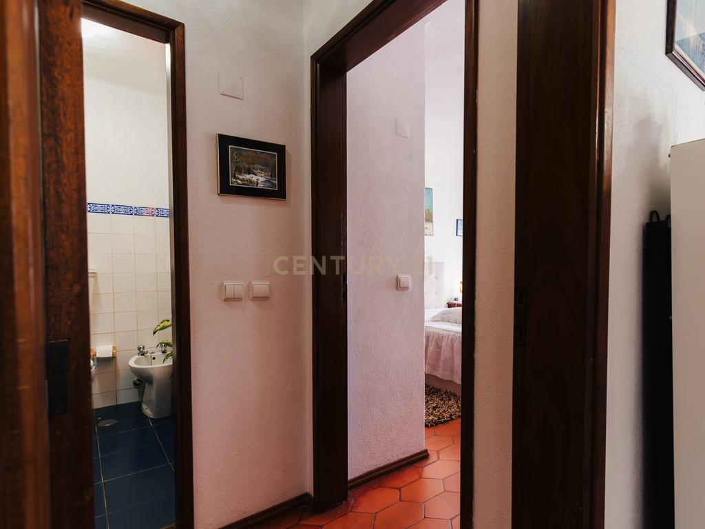 Apartamento T1 Quarteira a 8 minutos da praia - Image 18