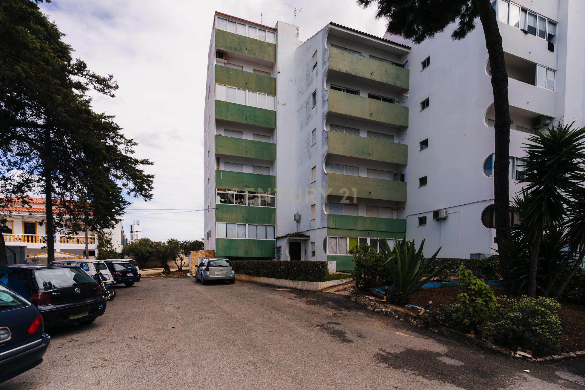 Apartamento T1 Quarteira a 8 minutos da praia - Image 37