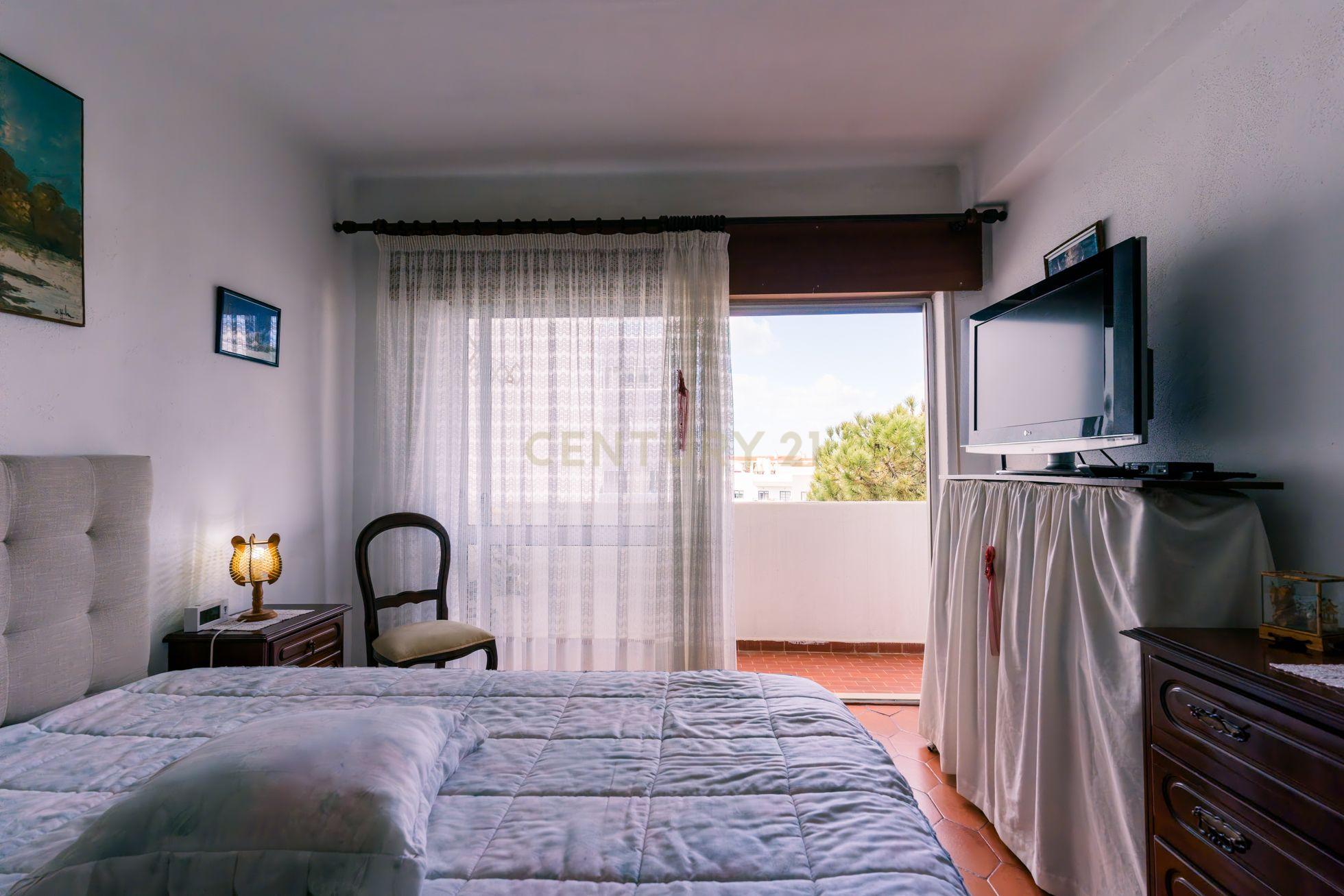 Apartamento T1 Quarteira a 8 minutos da praia - Image 27