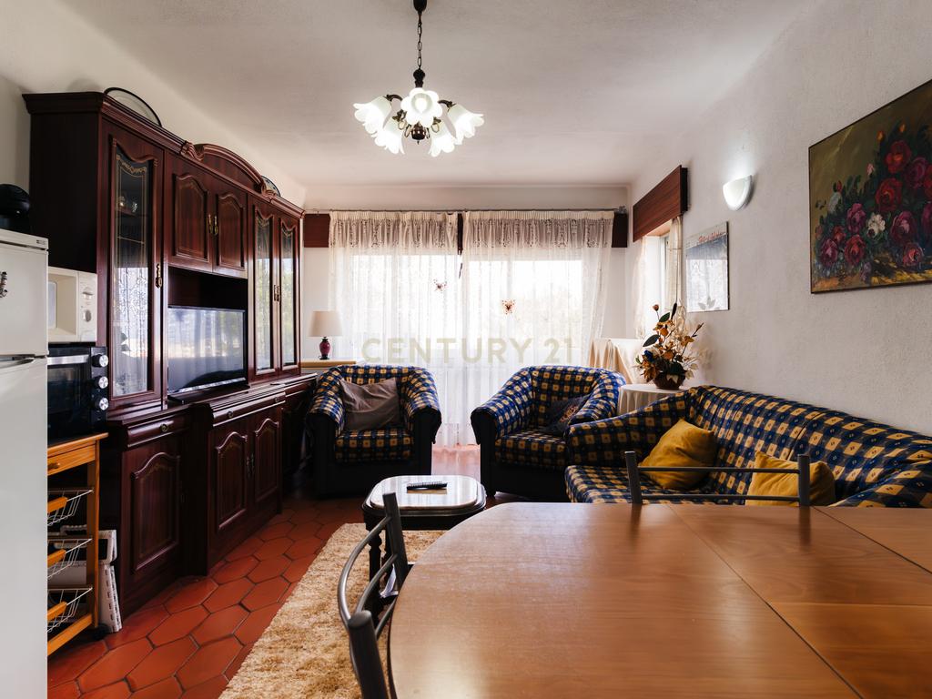 Apartamento T1 Quarteira a 8 minutos da praia - Image 4