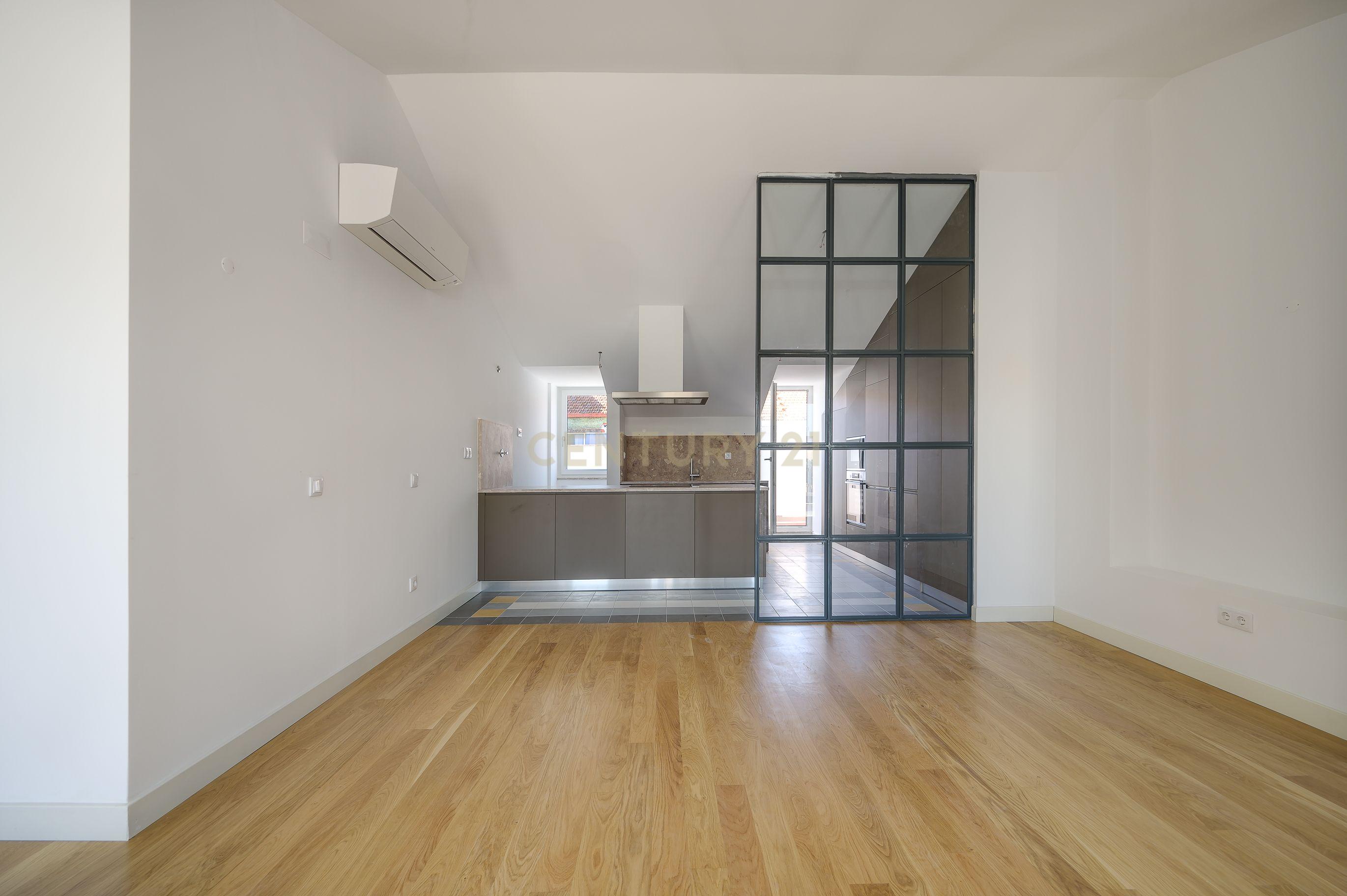 Apartamento novo de qualidade superior, do novo condomínio VENTEIRA 911 - Image 5