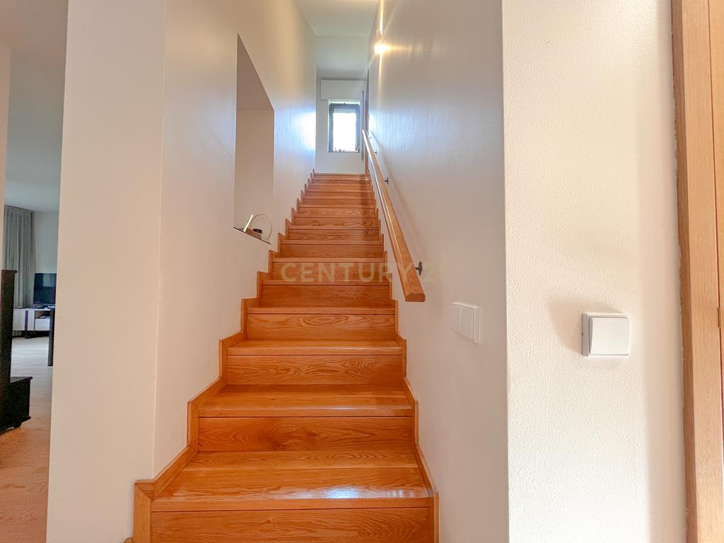 Apartamento com três quartos em Mozelos, Santa Maria da Feira - Image 9
