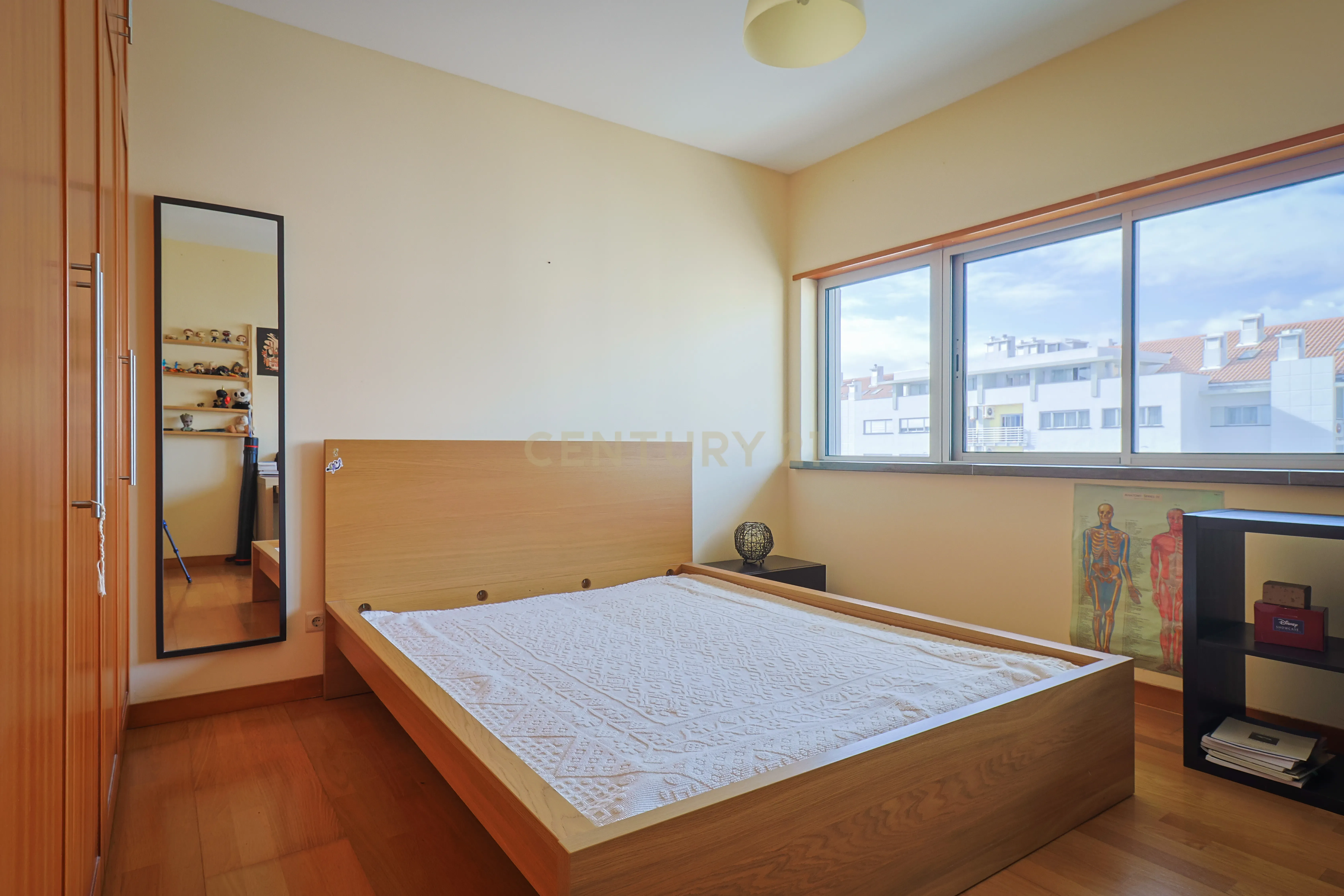 Apartamento T4 duplex, com garagem numa das Avenidas mais prestigiadas de Ponta Delgada, Açores - Image 20