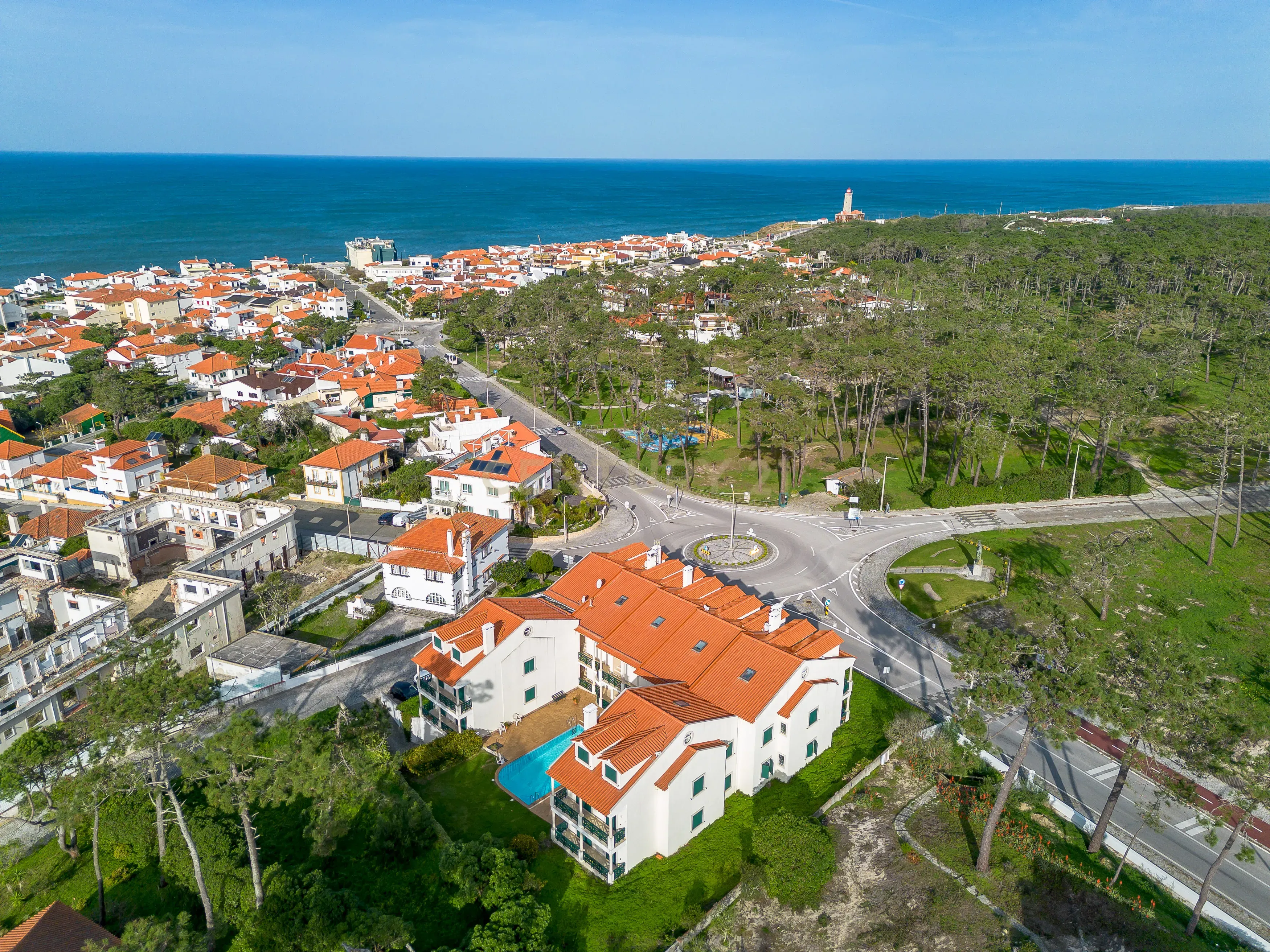 🏡 Apartamento T2 em São Pedro de Moel – Condomínio Privado com Piscina 🌊 - Image 1