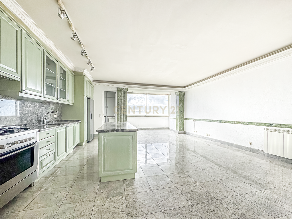 APARTAMENTO T3 COM VISTA MAR EM OEIRAS - Image 7